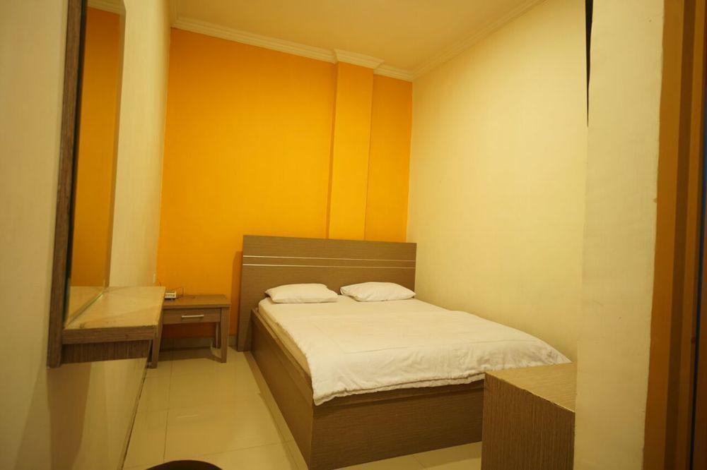 Hotel Diamond Makassar Extérieur photo